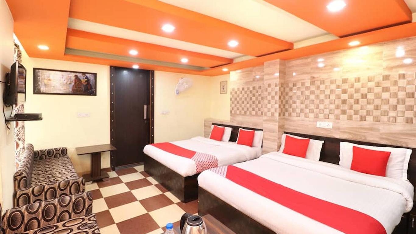 Hotel G Glossy