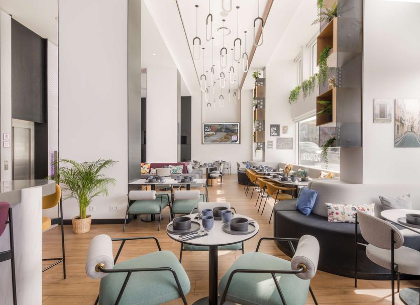 Restaurant Photo