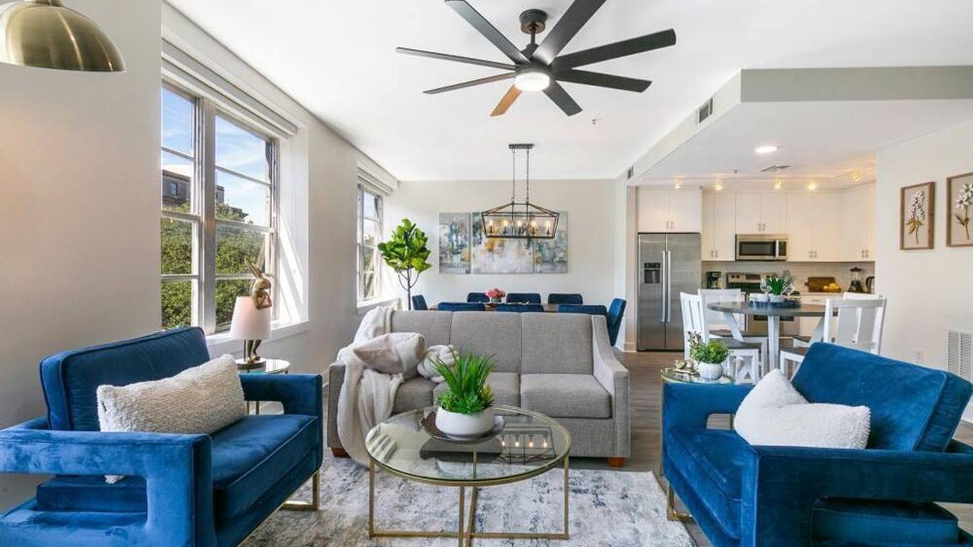 Modern & Fully Furnished Apartments in the Heart of the City