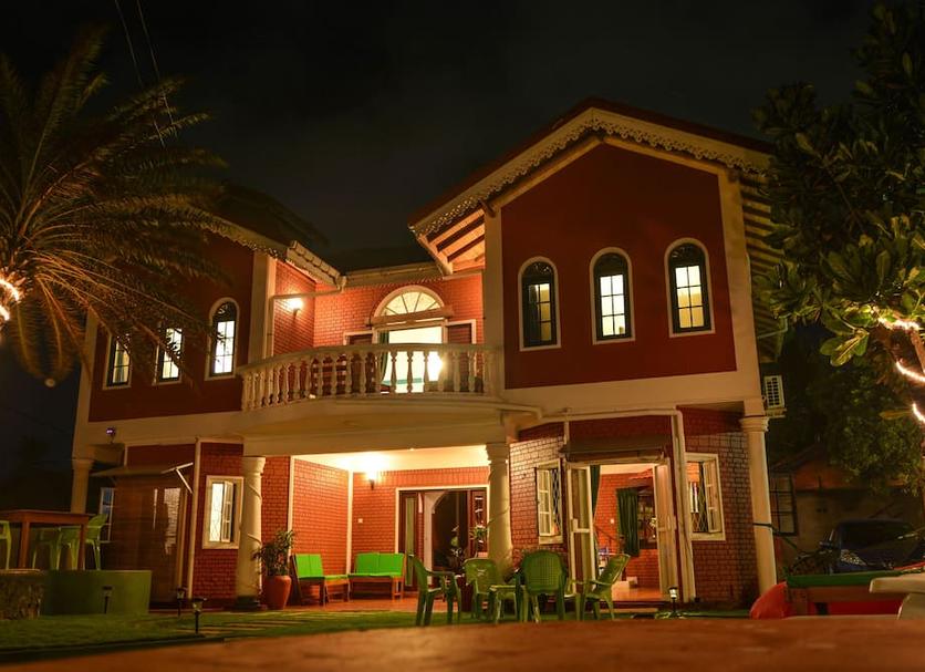 Building Photo