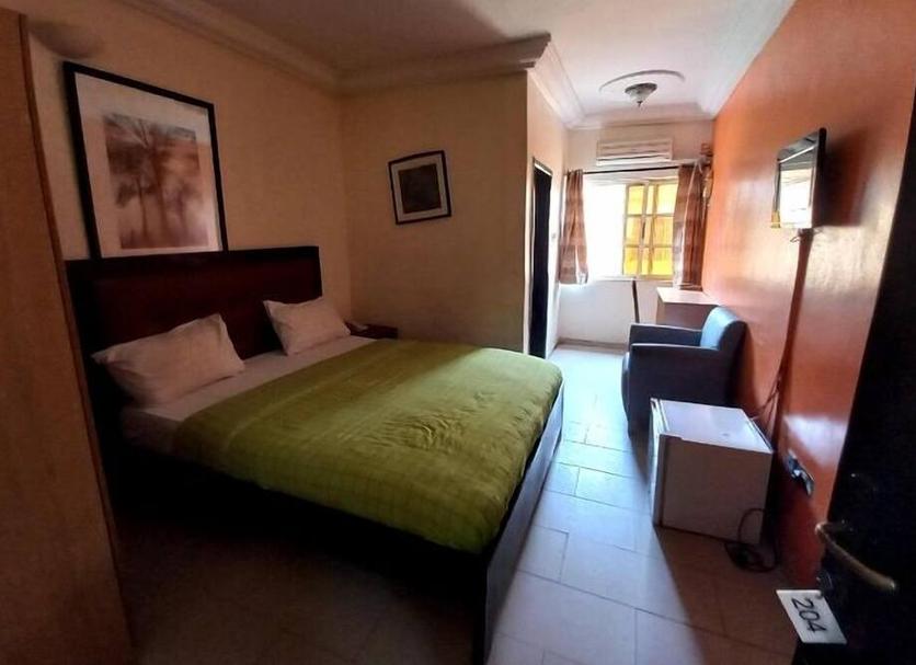 Bedroom Photo