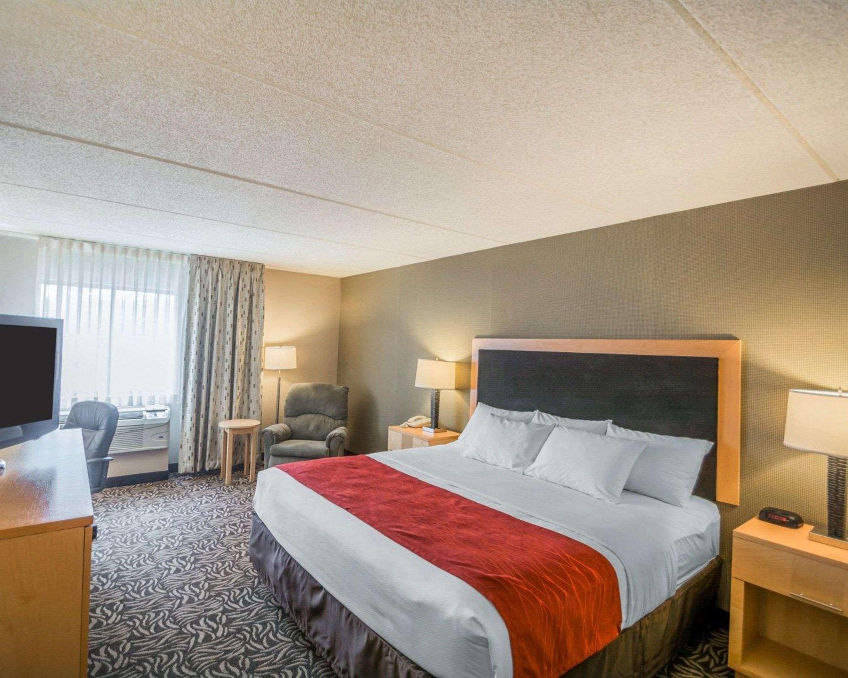 Comfort Inn Nys Fairgrounds from 90. Syracuse Hotel Deals & Reviews KAYAK