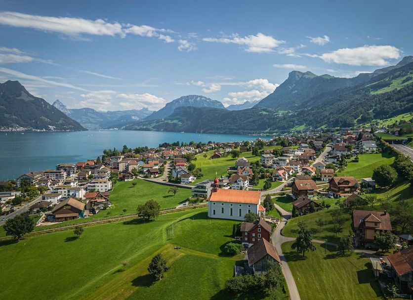 Boutique-Hotel Schlüssel in Beckenried with lake and mountain views over a village hillside