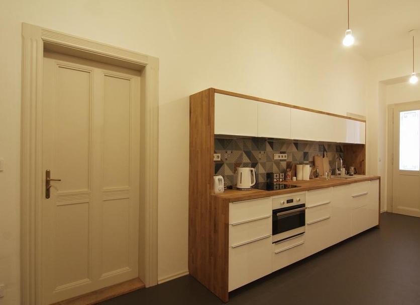 Kitchen Photo