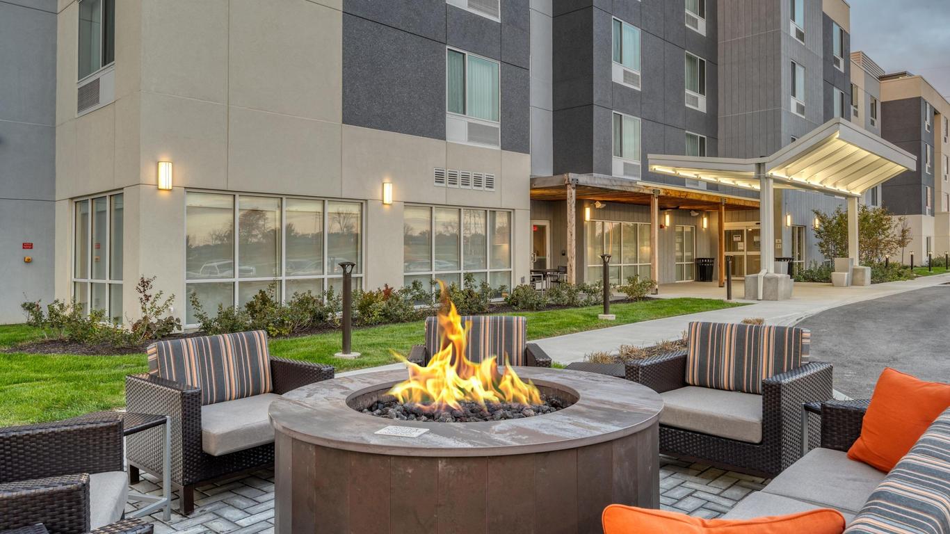TownePlace Suites by Marriott Indianapolis Airport