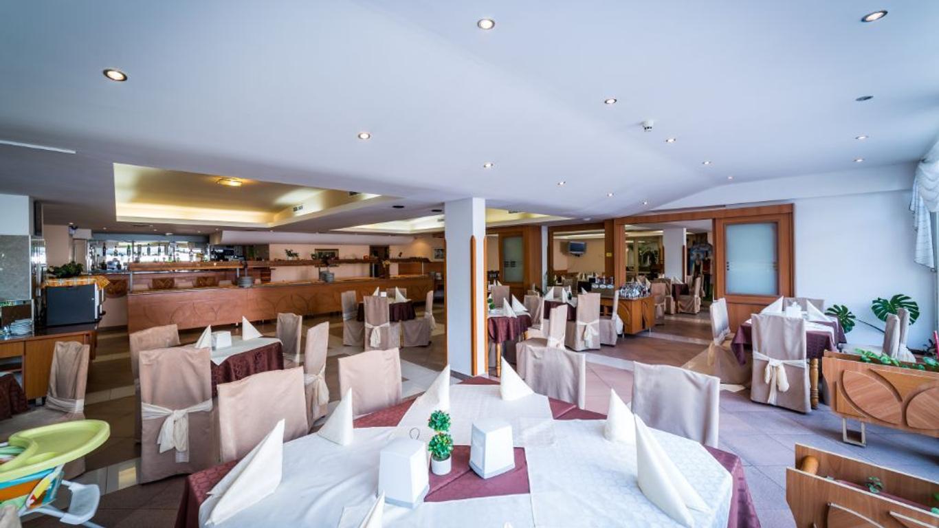 Hotel Golden Dune