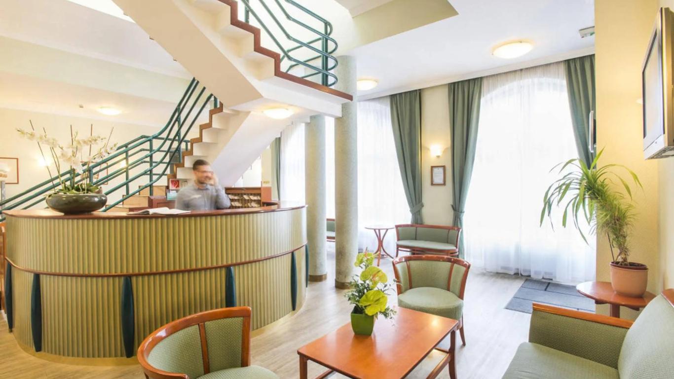 Baross City Apartments
