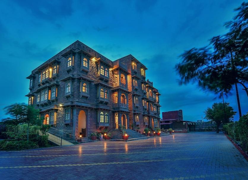 Building Photo