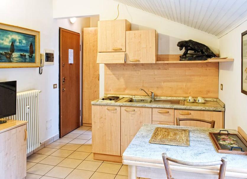 Kitchen Photo