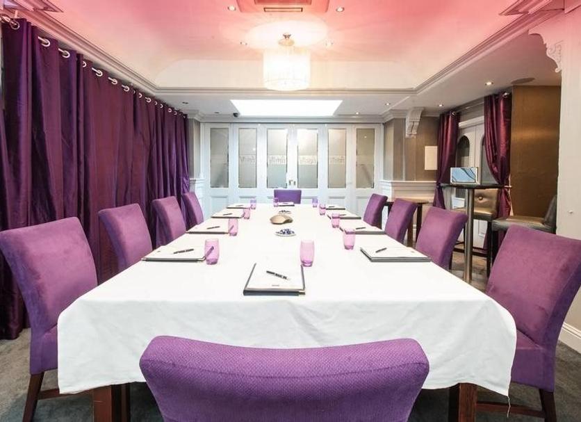 Conference room Photo