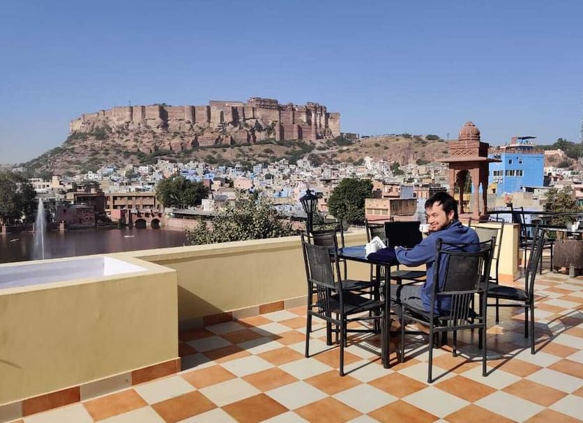 Balcony Photo