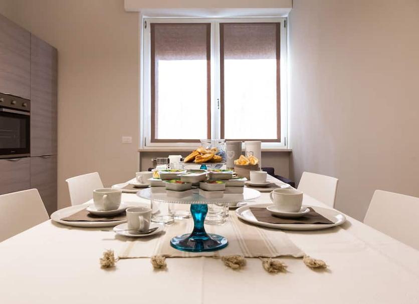 Dining room Photo