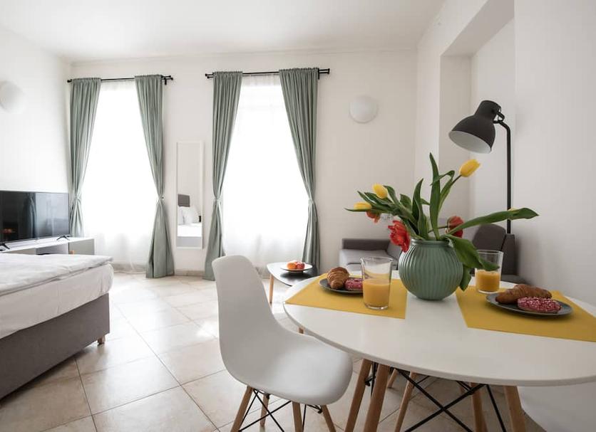 Dining room Photo