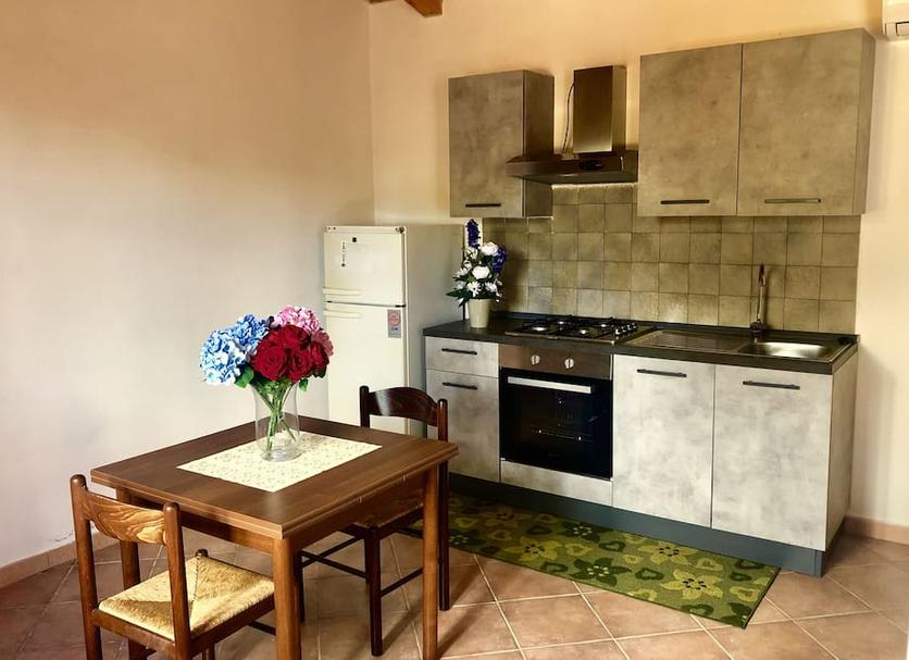 Kitchen Photo