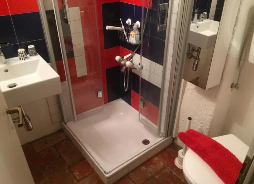 Bathroom Photo