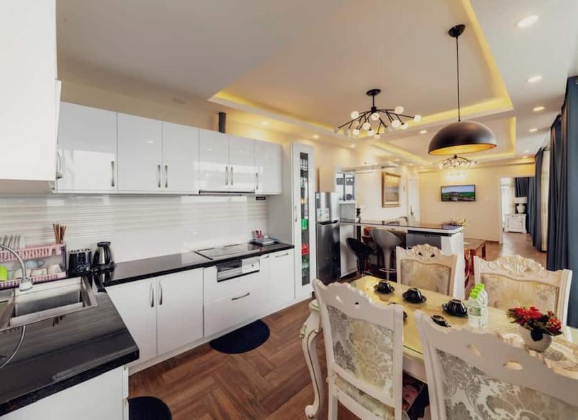 Kitchen Photo