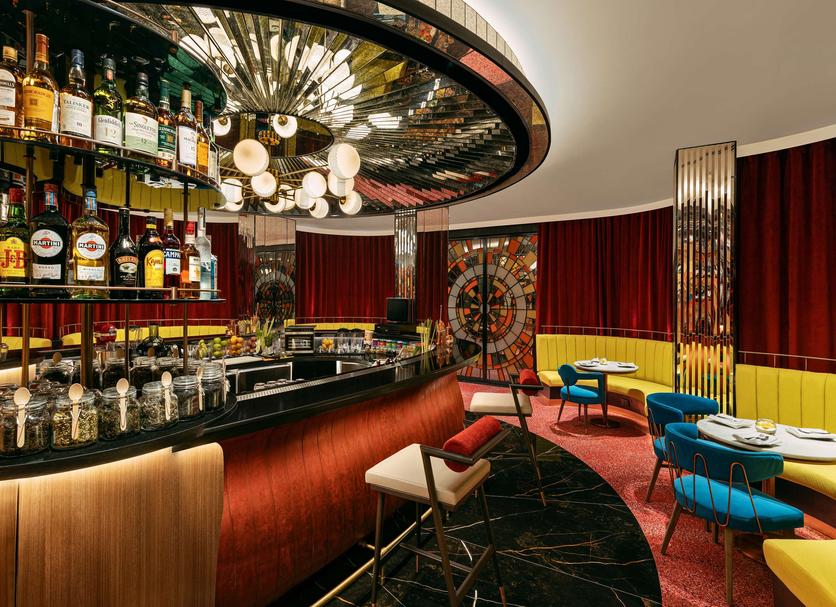 Bar Photo