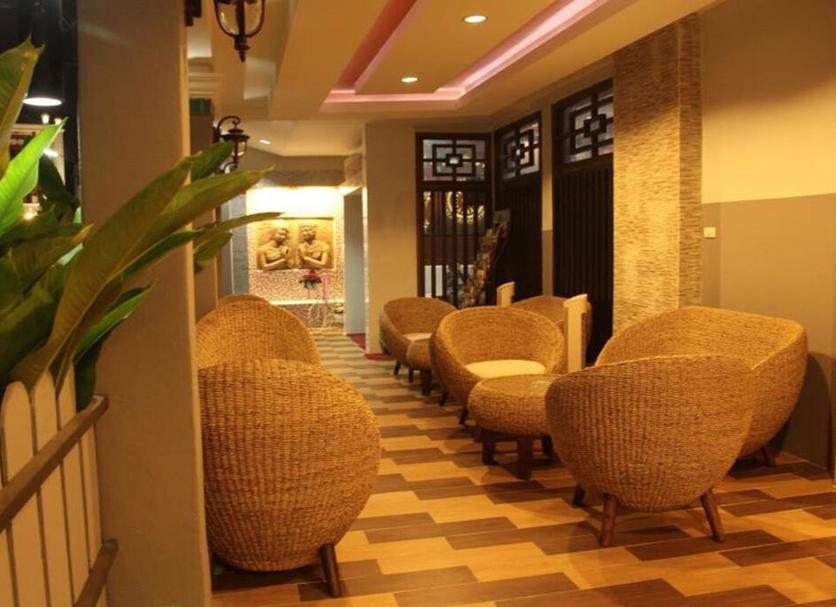 Lounge Photo