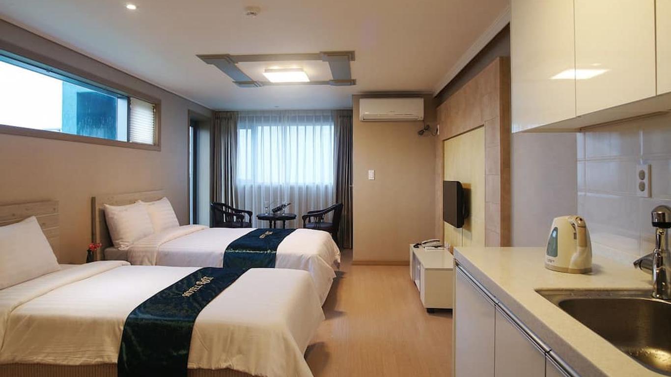 Joy Hotel