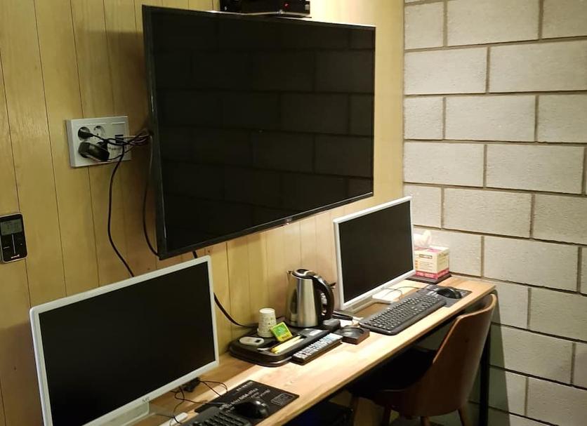 Business center Photo