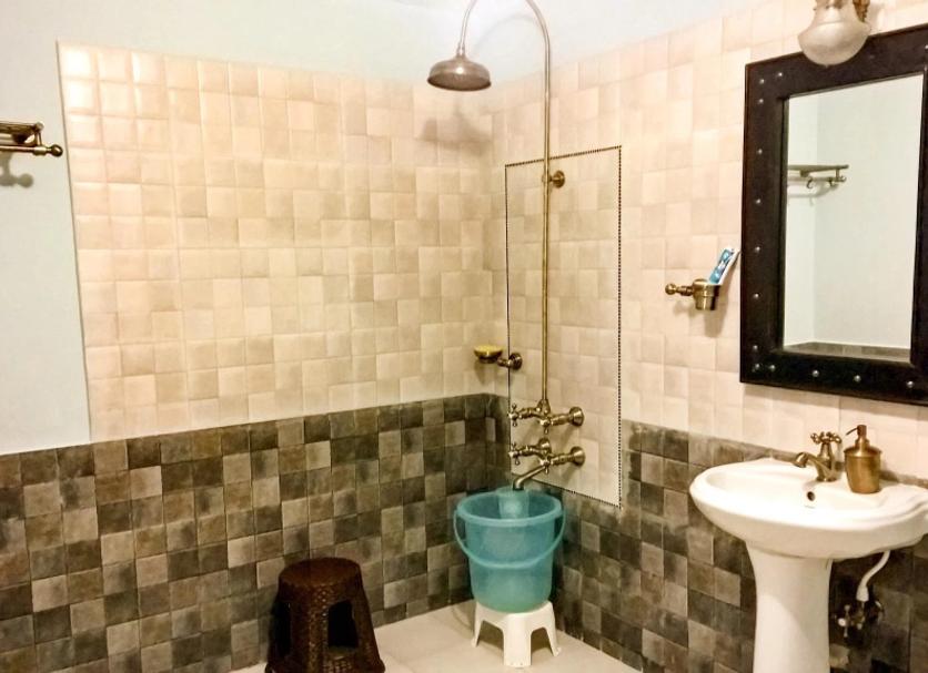 Bathroom Photo