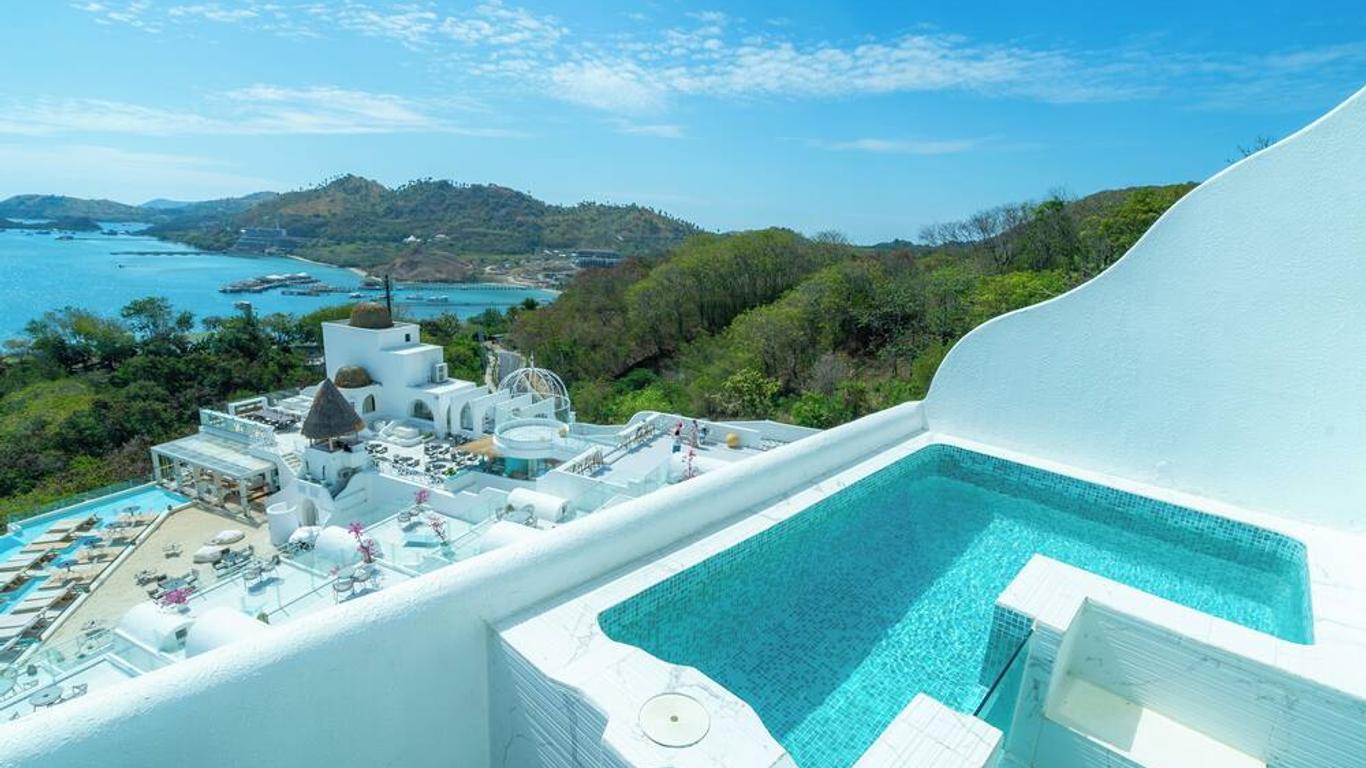 Loccal Collection Hotel