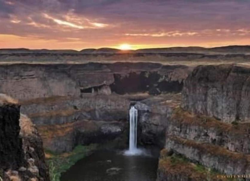 Outdoors view Photo