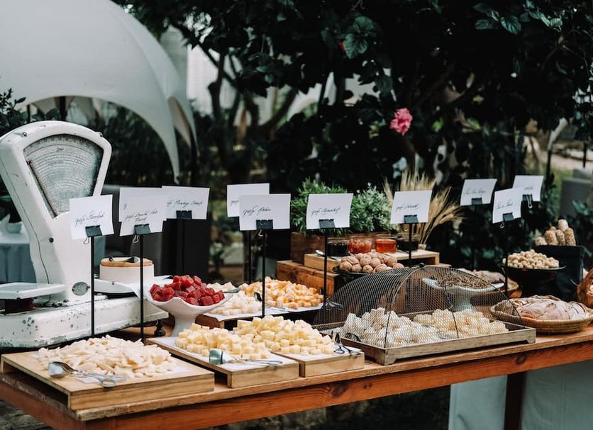 Buffet Photo