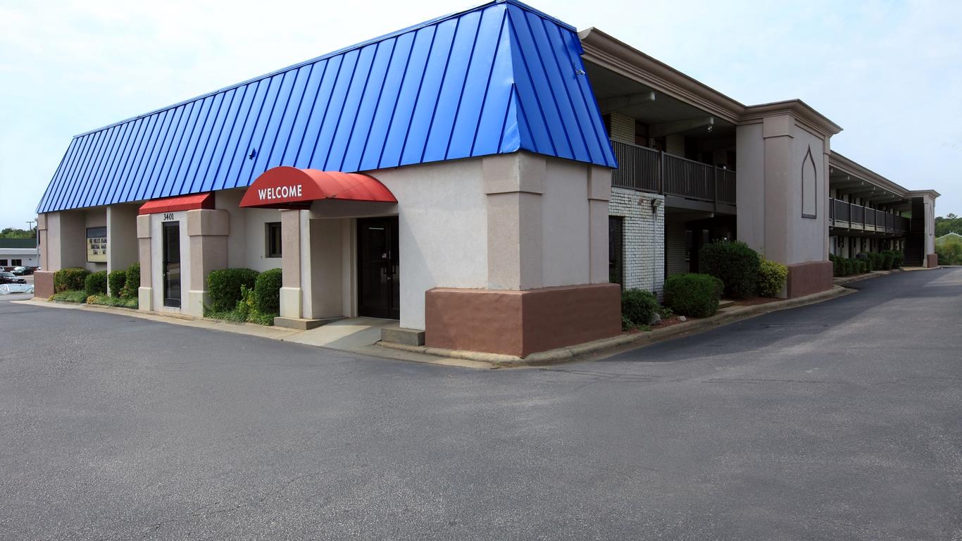 Americas Best Value Inn North Capital