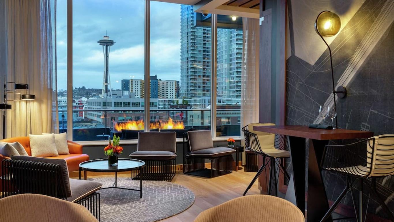 The Sound Hotel Seattle Belltown Tapestry Collection by Hilton