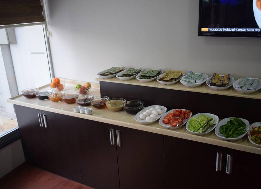 Buffet Photo