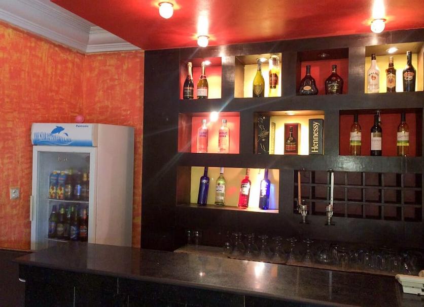 Bar Photo