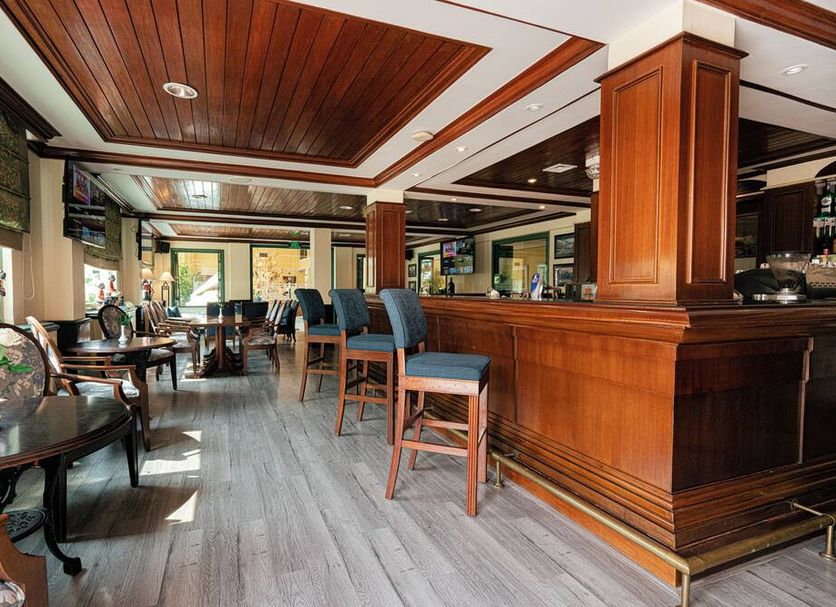 Bar Photo