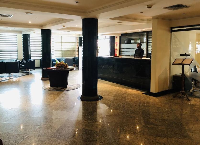 Front desk Photo