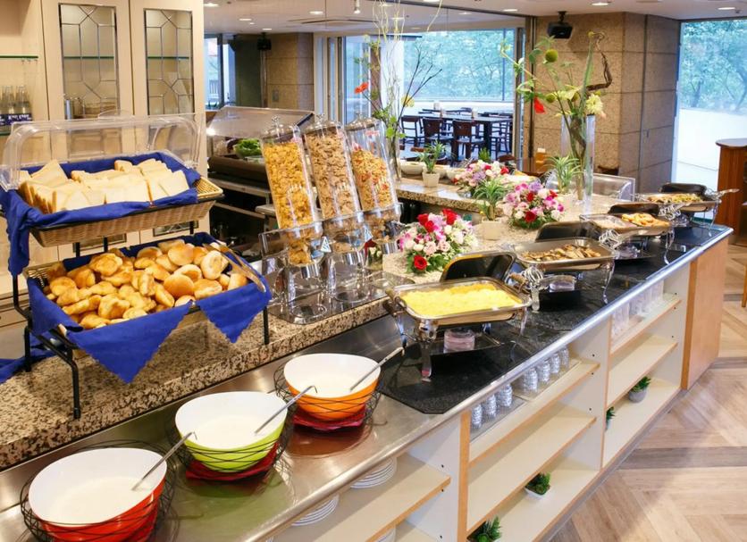 Buffet Photo