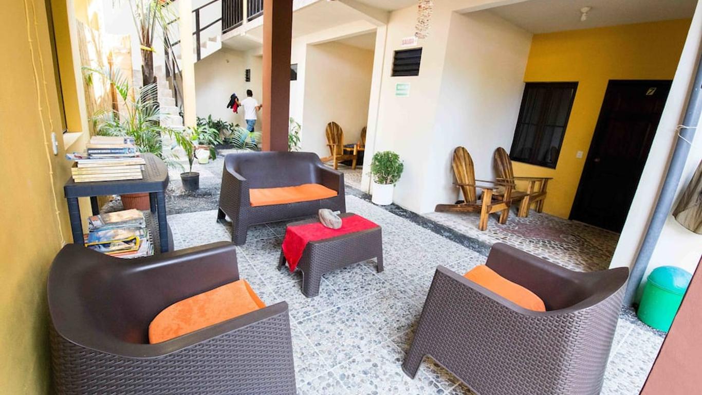 Papaya'S Lodge