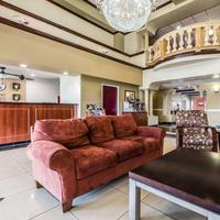 Comfort Suites Bakersfield