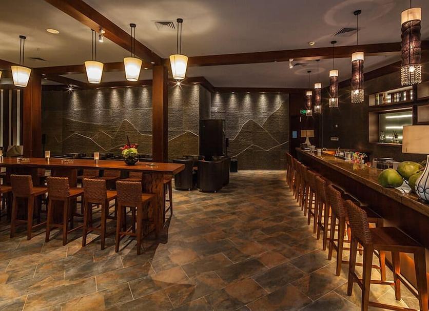 Bar Photo