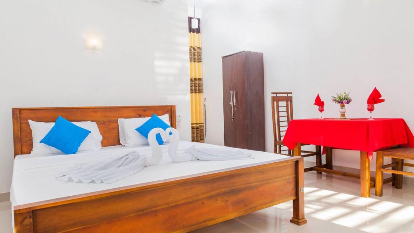 The Crown Plaza Airport Hotel