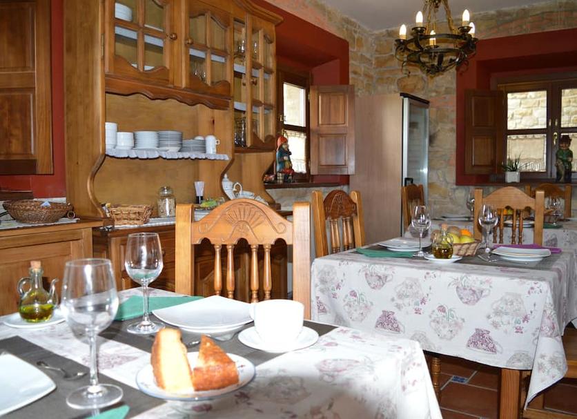 Dining room Photo