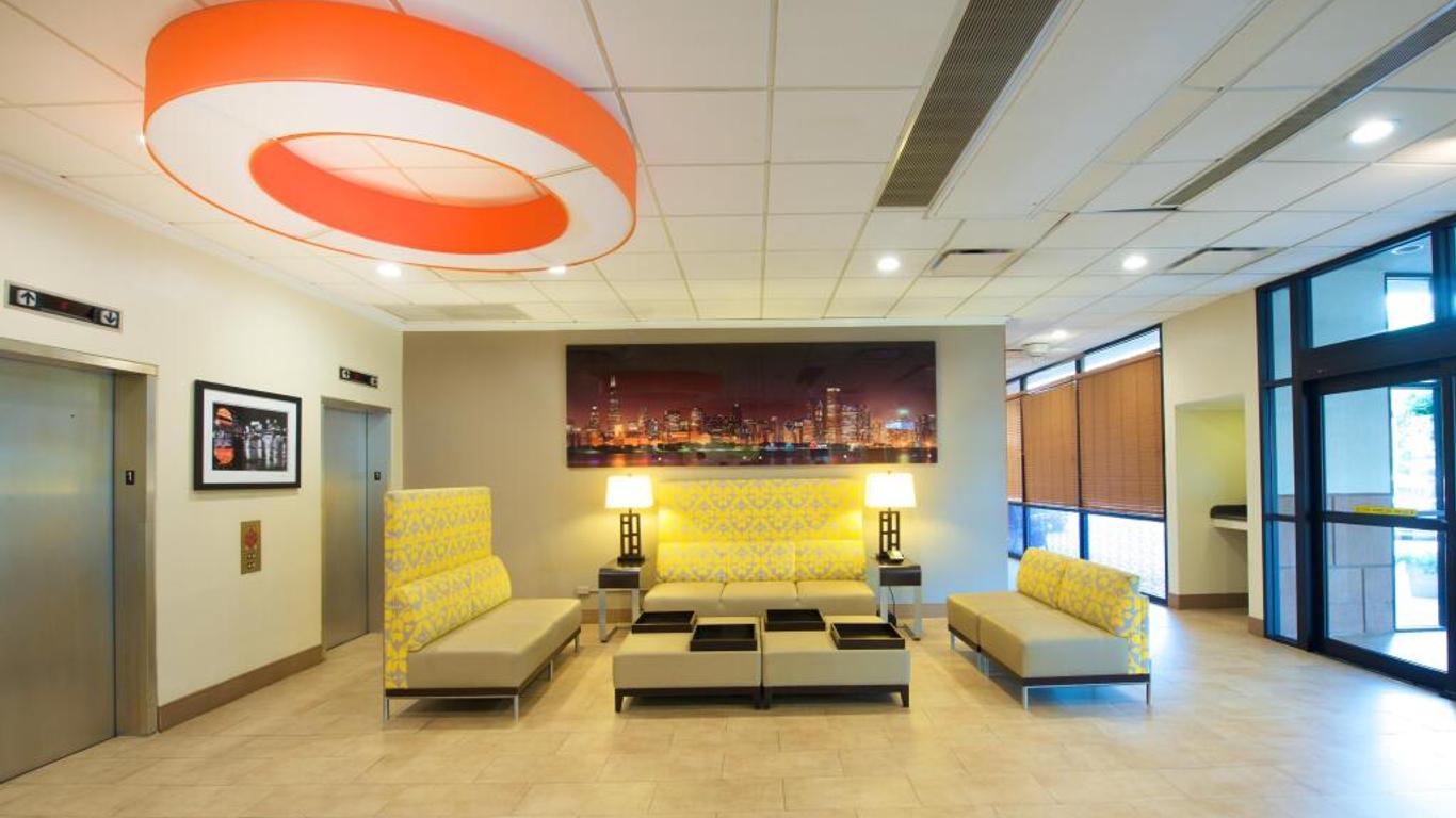 Holiday Inn & Suites Chicago-Downtown By IHG
