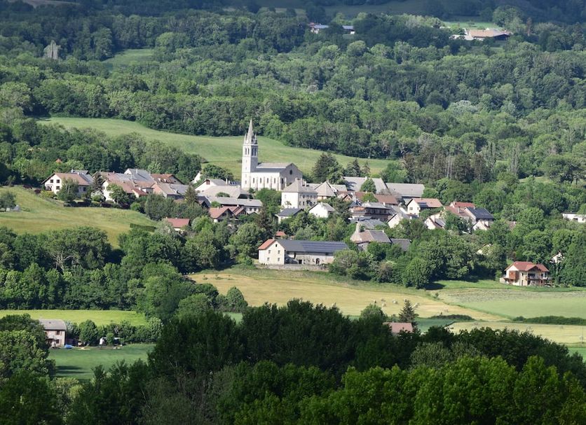 Hotel Les Chenets in Saint-Bonnet-en-Champsaur with village and lush green valley views