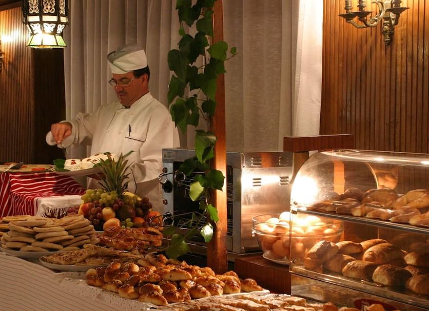 Buffet Photo