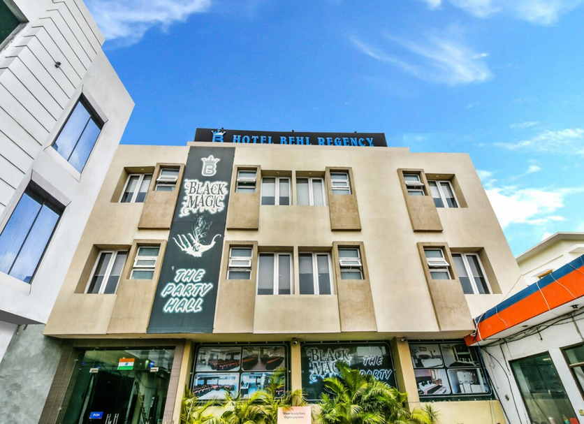 Building Photo
