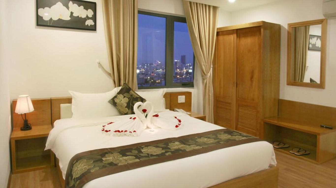 Merry Land Hotel Da Nang