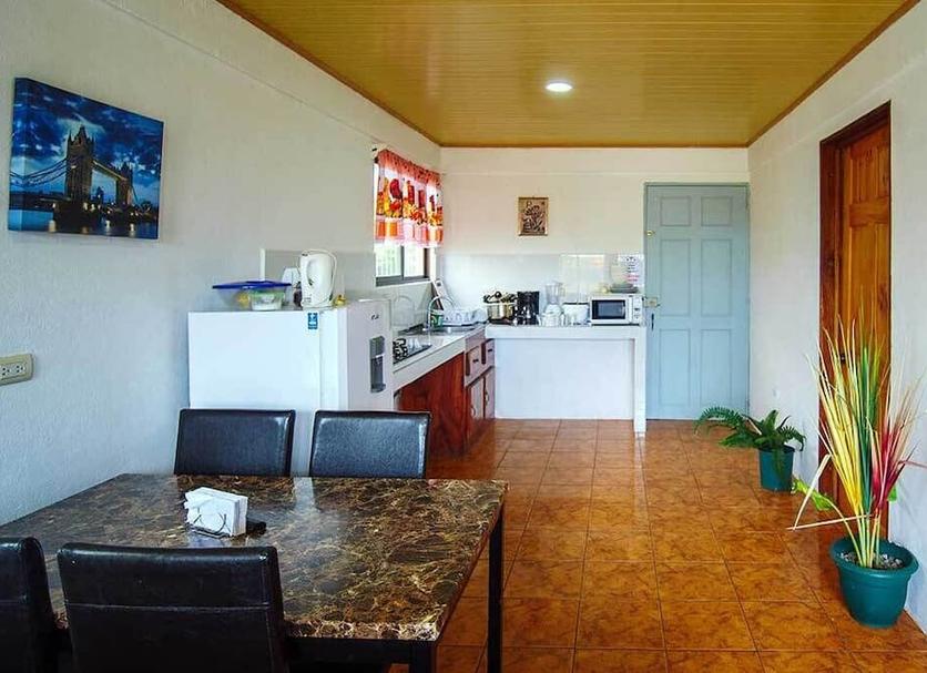 Kitchen Photo