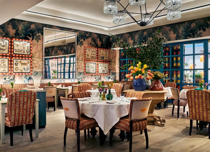 Restaurant Photo