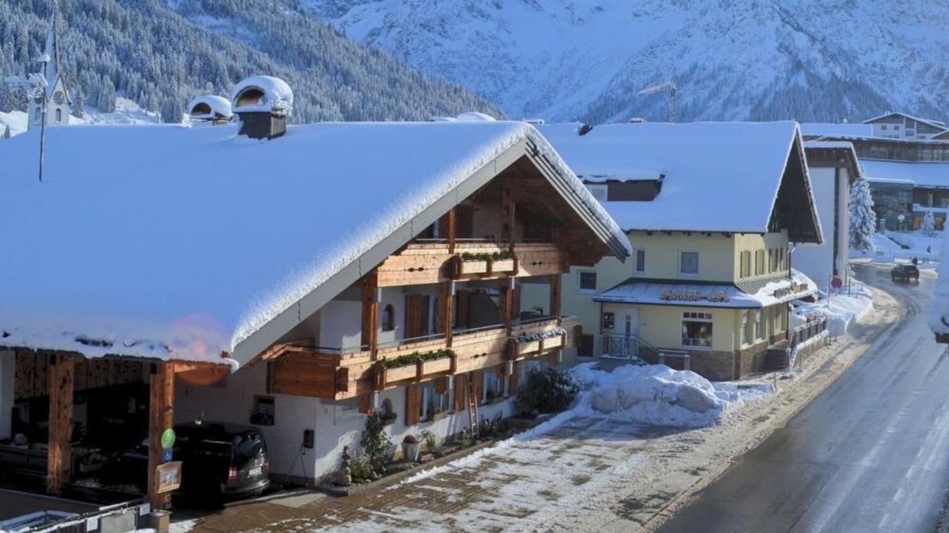 Alp-Chalet