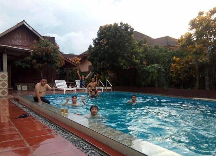 Pool Photo
