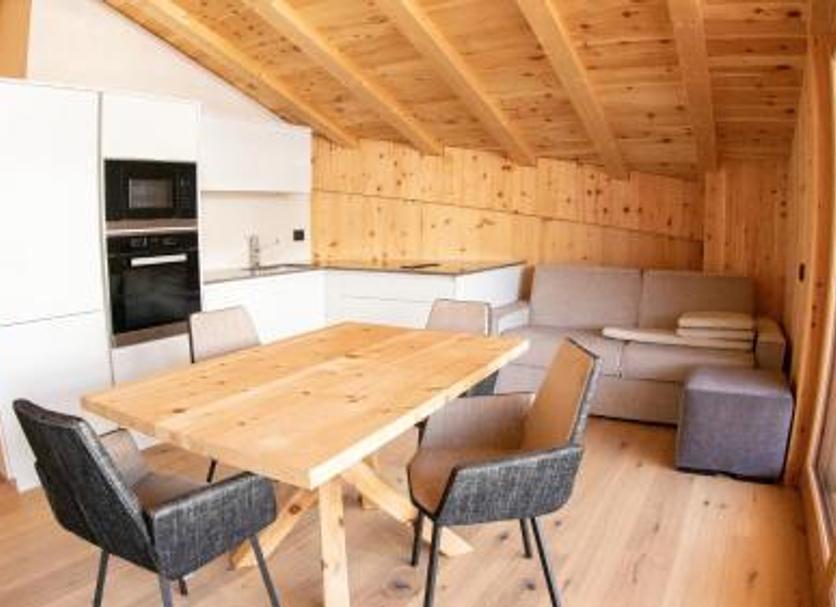 Dining room Photo